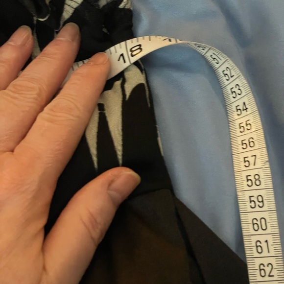 Speechless black white geometric print dress round neck size large cap sleeves - Picture 11 of 13